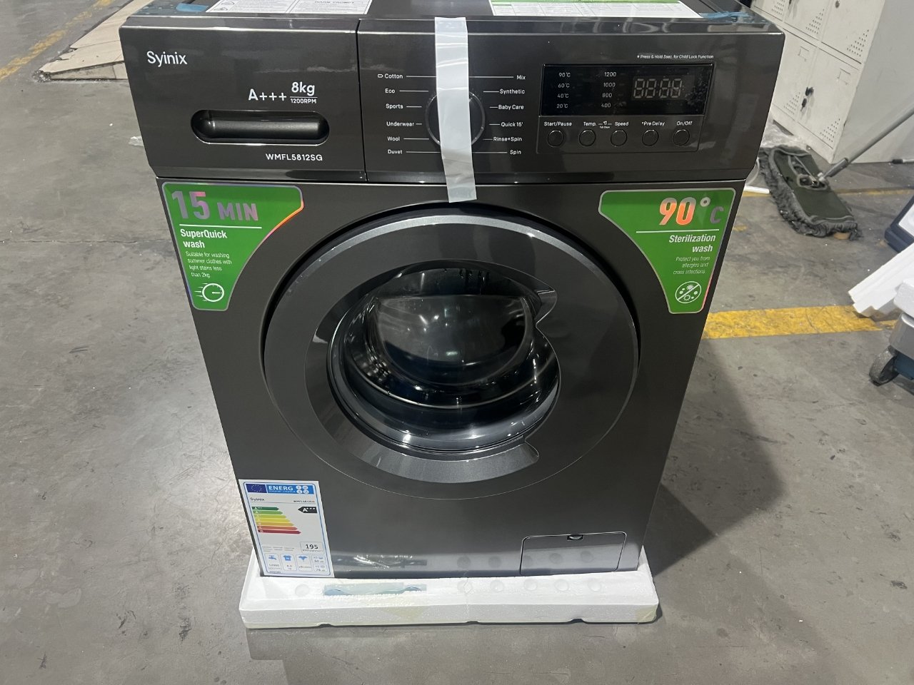 1000108165.jpg Syinix 8kgs front load washing machine - Image 1