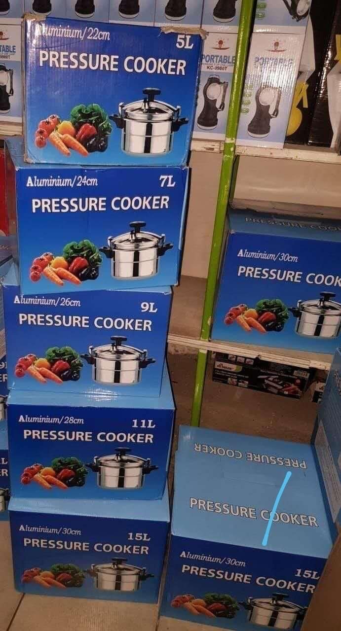 1000133592-4.jpg 2 handles pressure cooker non explosive 15L - Image 1