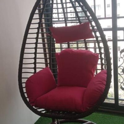 Outdoor swing chair