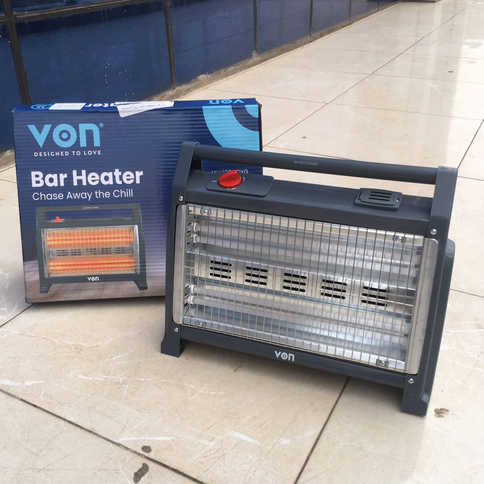 1000144862.jpg Von Quartz heater with humidifier - Image 1